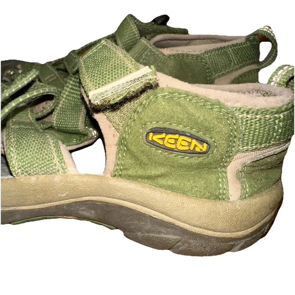 Keen Big‎ Kids Youth Size US 4 Newport H2 Army Green Sport Sandals Shoes 1008586